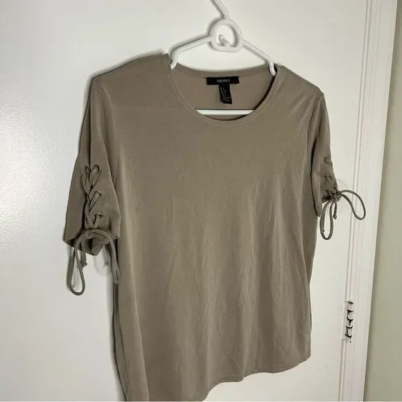 Forever 21 | khaki short sleeve tie top | small - Picture 2 of 5